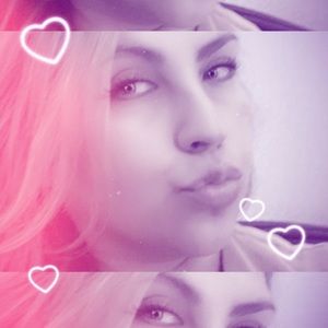 Meet your Posher, Ana